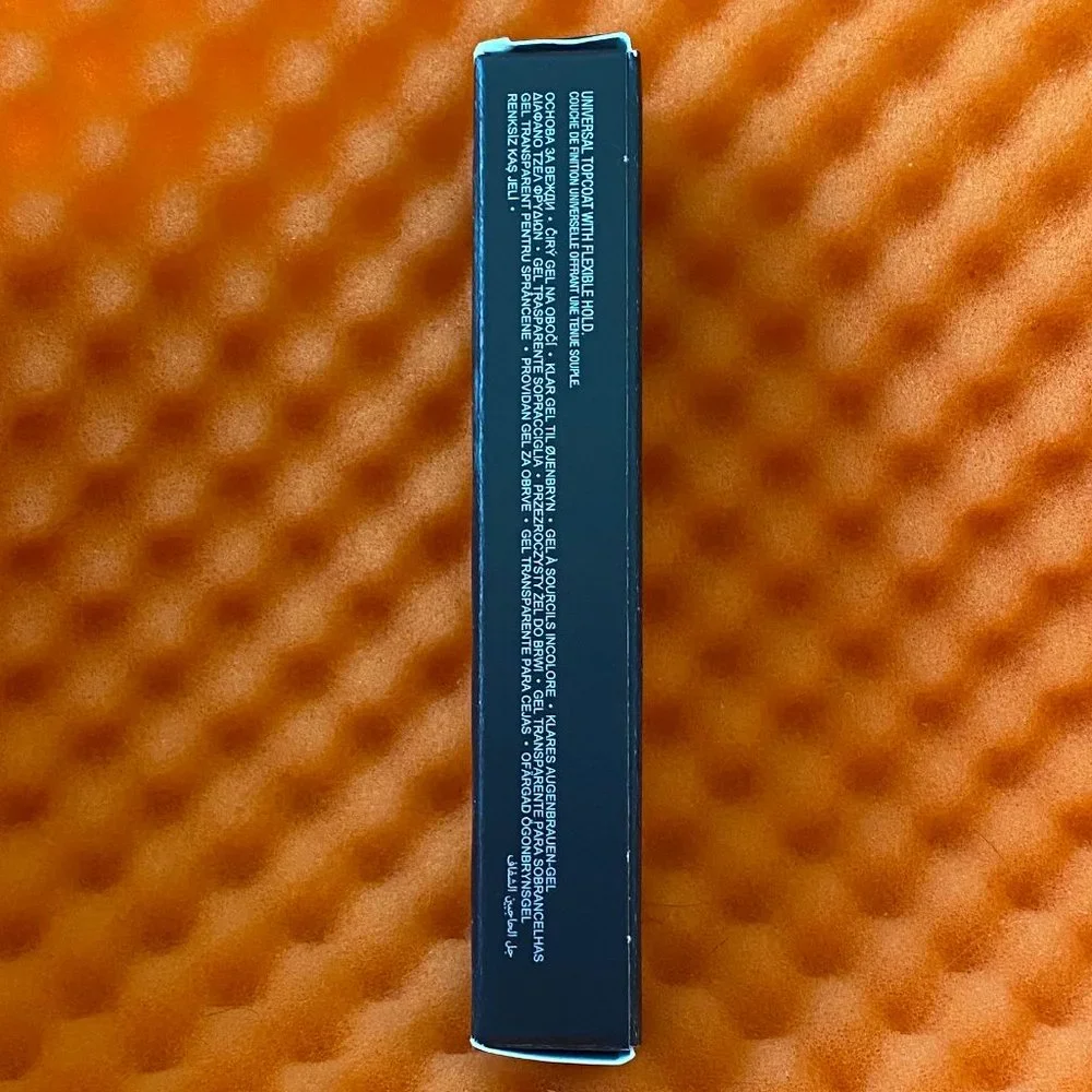 Anastasia Beverly Hills Clear Brow Gel - Picture 3 of 10